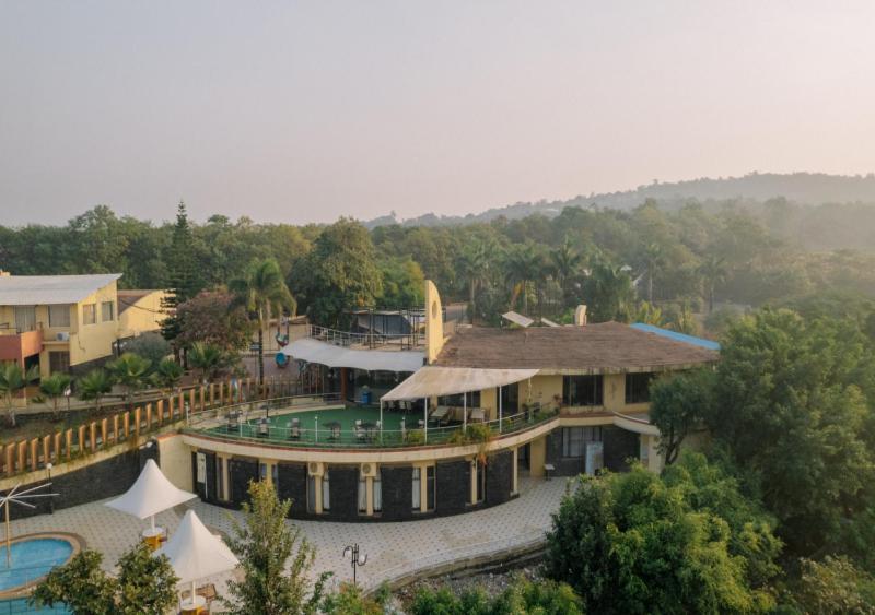 Wildernest Hilltop Resort Mangvadi Ngoại thất bức ảnh